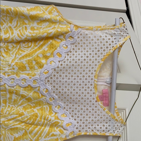 Lilly Pulitzer yellow and white shirt dress - Picture 4 of 5